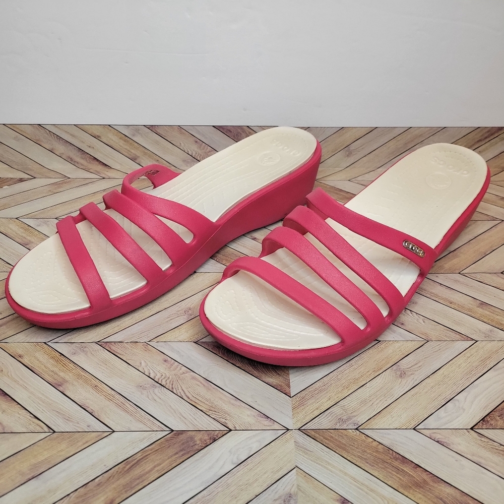 CROCS RHONDA Casual Comfort Strappy Slip-On Wedges Fuschia Sandals Women's Sz 11
